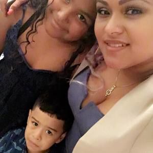 Meet your Posher, Ana